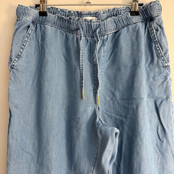 Tommy Hilfiger Women's Drawstring Sky Blue Jeans - Picture 4 of 13